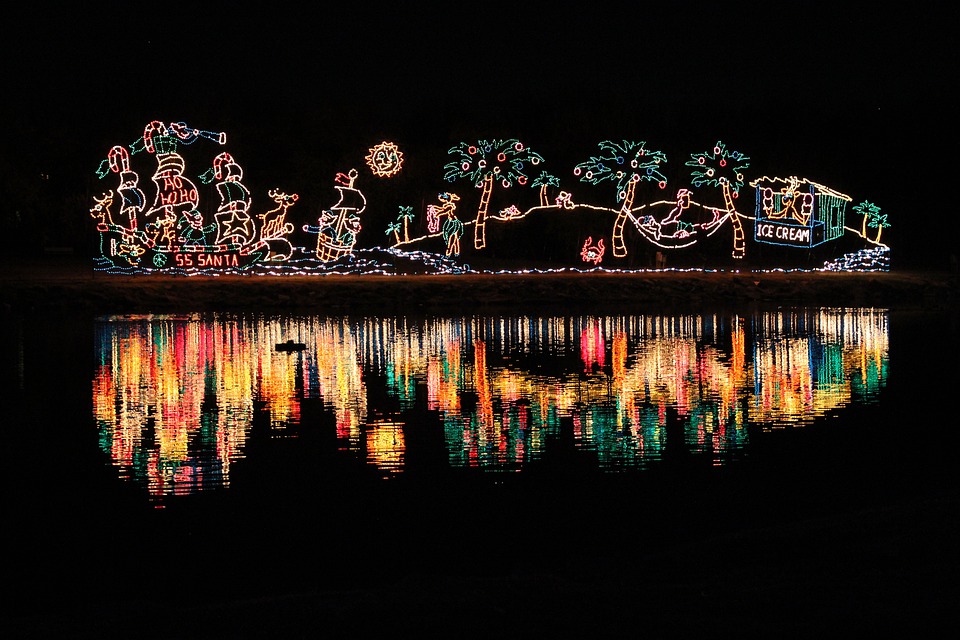 Who Has The Best Christmas Light Installation in St. Joseph MO