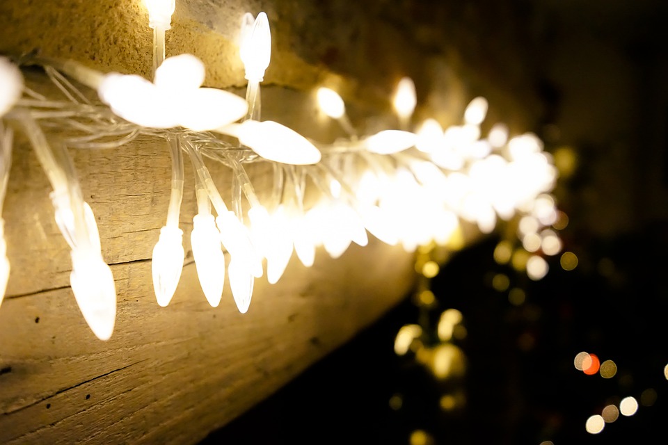 How To Bid Christmas Light Installation in St. Joseph MO